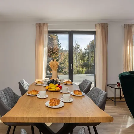 Feriehus In With Kitchen Stari Laz